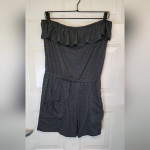 Leani Size Large Shorts Romper